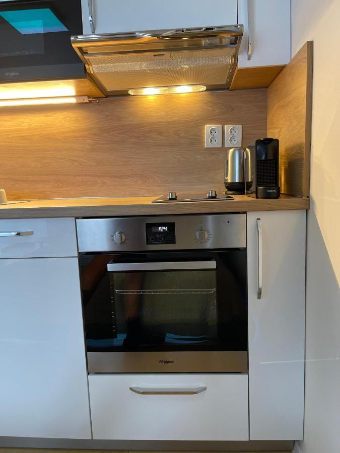 Ne-Doma Apartman Chomutov Kültér fotó